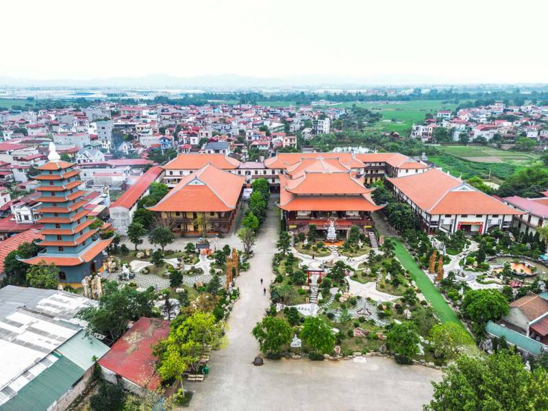 Cảnh quan sân vườn ( Công trình 1 )